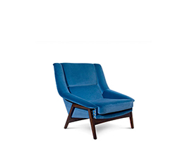 Lapis Blue is an intense, strong and confident color, a vivid blue that will help you create a strong and confident space. 